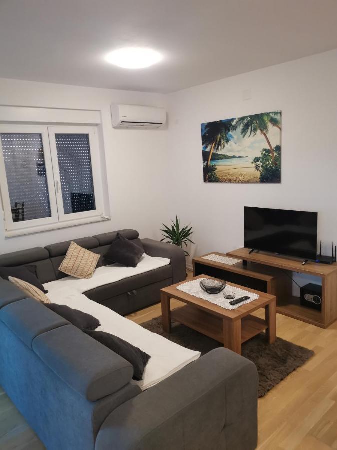 Apartman Batuda,Centar, Free Mini Ðurđevac Exteriör bild