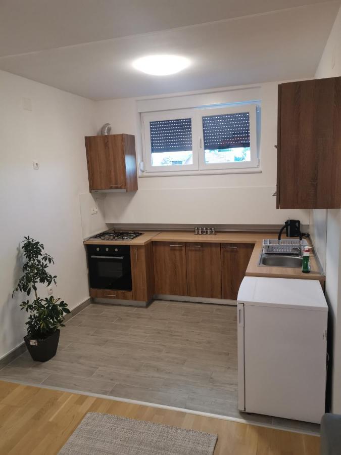 Apartman Batuda,Centar, Free Mini Ðurđevac Exteriör bild